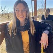 Mi nombre es Ana Prone. Soy una persona con capacidad para acompañarte en tus estudios y lograr tus objetivos. Me considero una persona empatica, responsable y confiable. Mis clases están orientadas a alumnos secundarios y universitarios